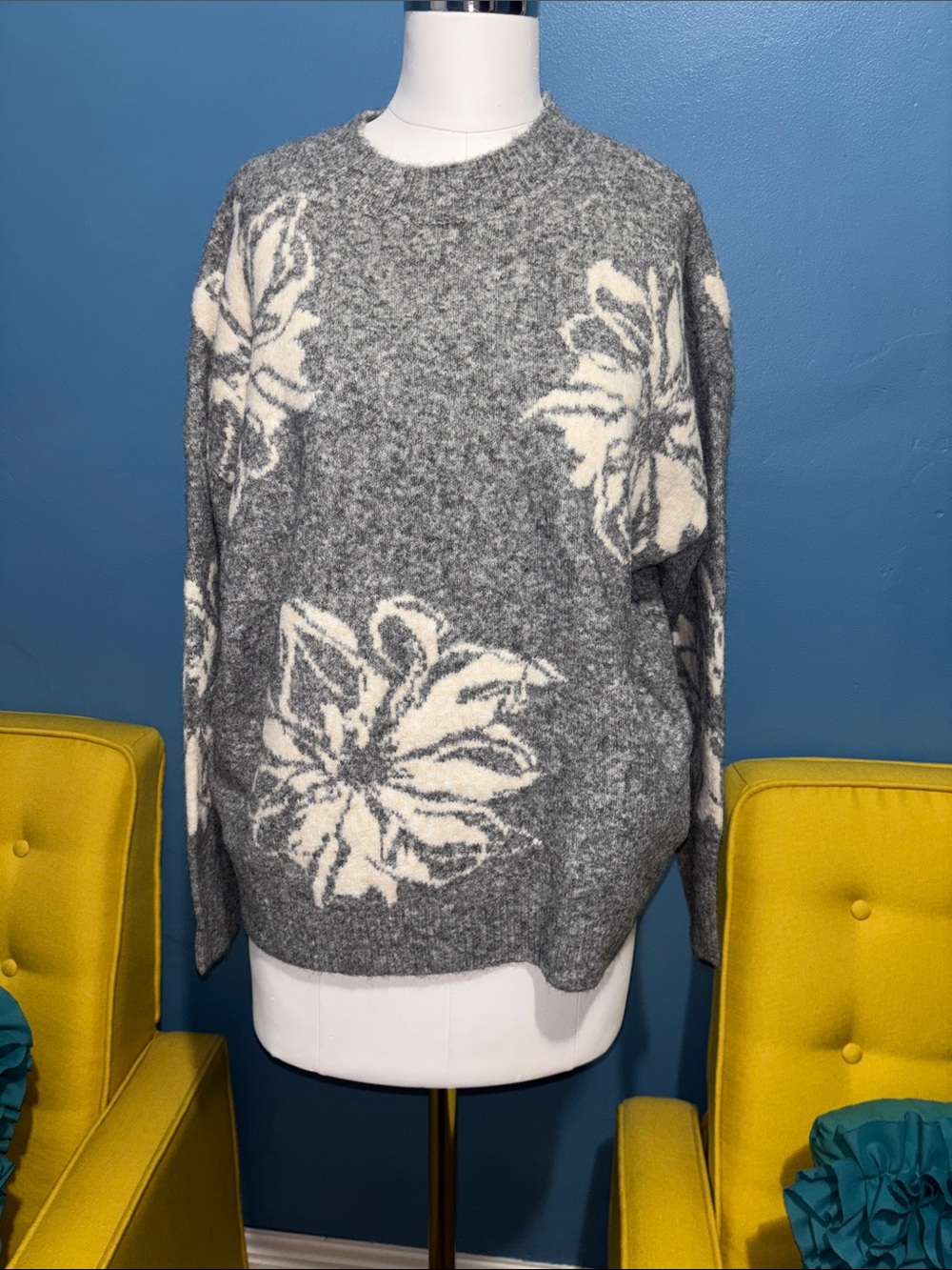 Gray Crewneck Sweater with Cream Floral Design
